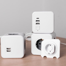 Удлинитель Cube Lite Extended 3 Euro 16A, 3 USB 2A+C с блоком 5В/3.1А, кабель 1,5м RocketSocket, цвет белый-серый